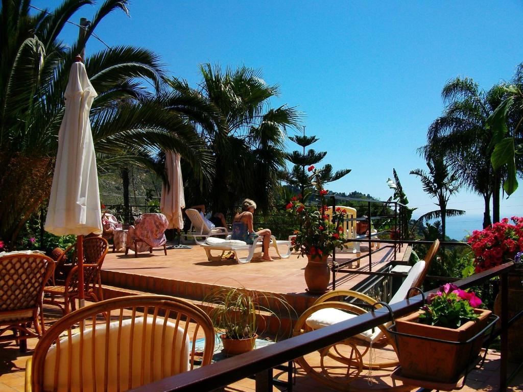 Holidaysora Taormina - Il Giardino Di Graziella Екстер'єр фото