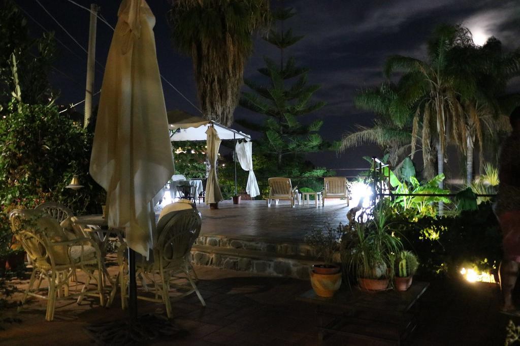 Holidaysora Taormina - Il Giardino Di Graziella Екстер'єр фото