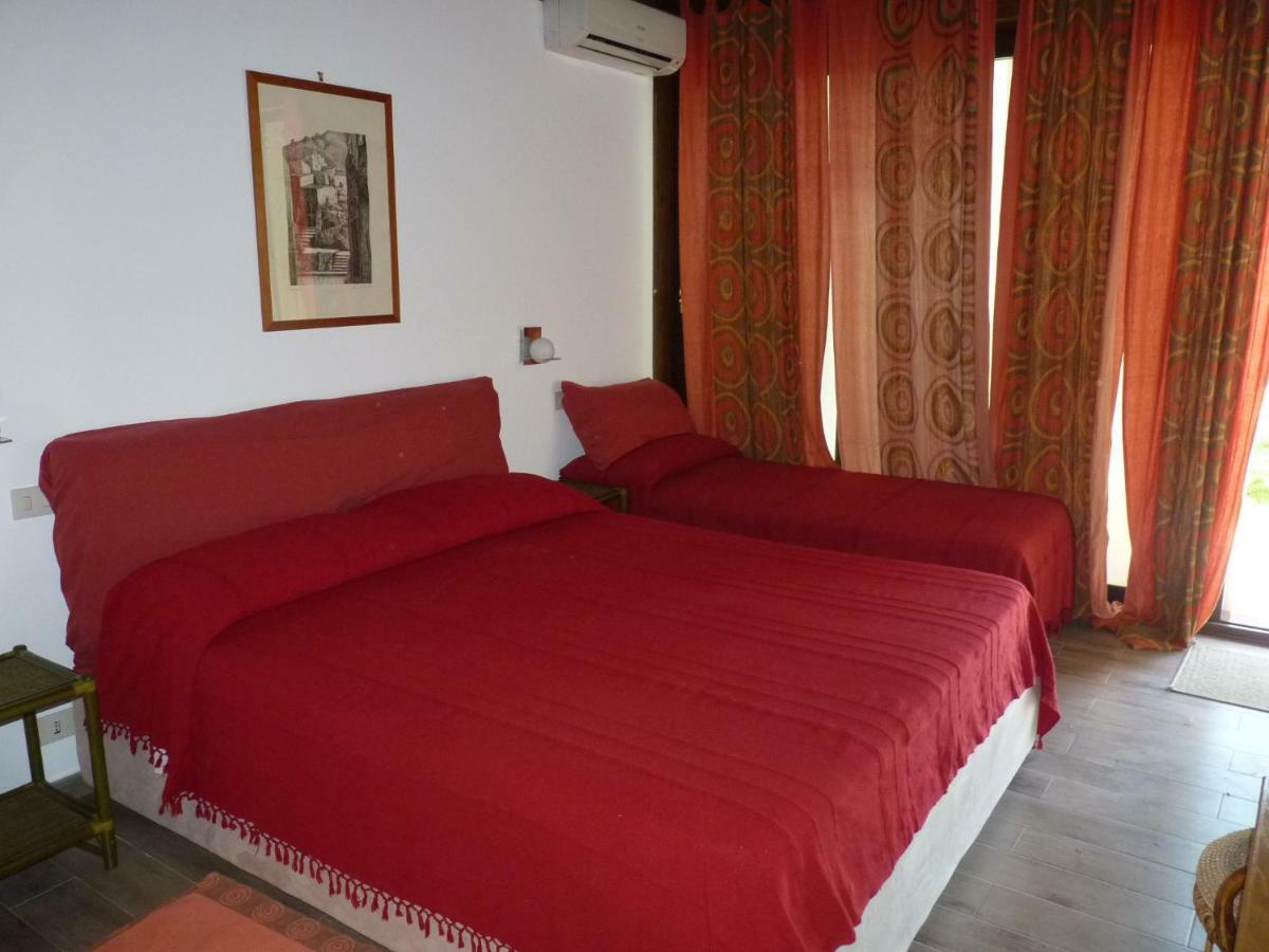 Holidaysora Taormina - Il Giardino Di Graziella Екстер'єр фото